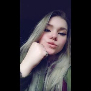 Meet your Posher, Belle